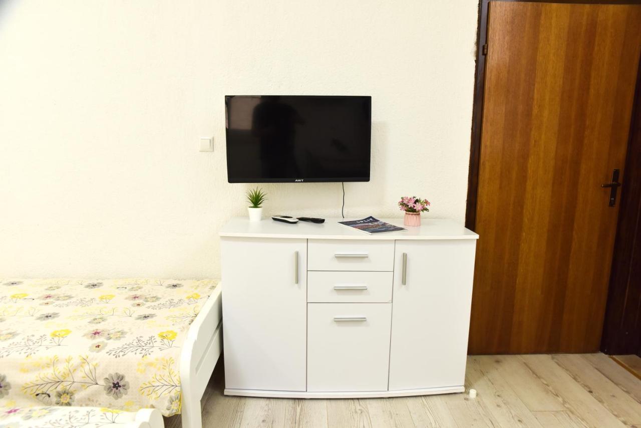 Cozy Apartment Close To Dubrovnik Неум Екстериор снимка
