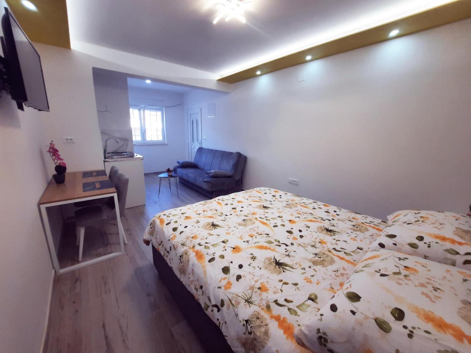 Cozy Apartment Close To Dubrovnik Неум Екстериор снимка