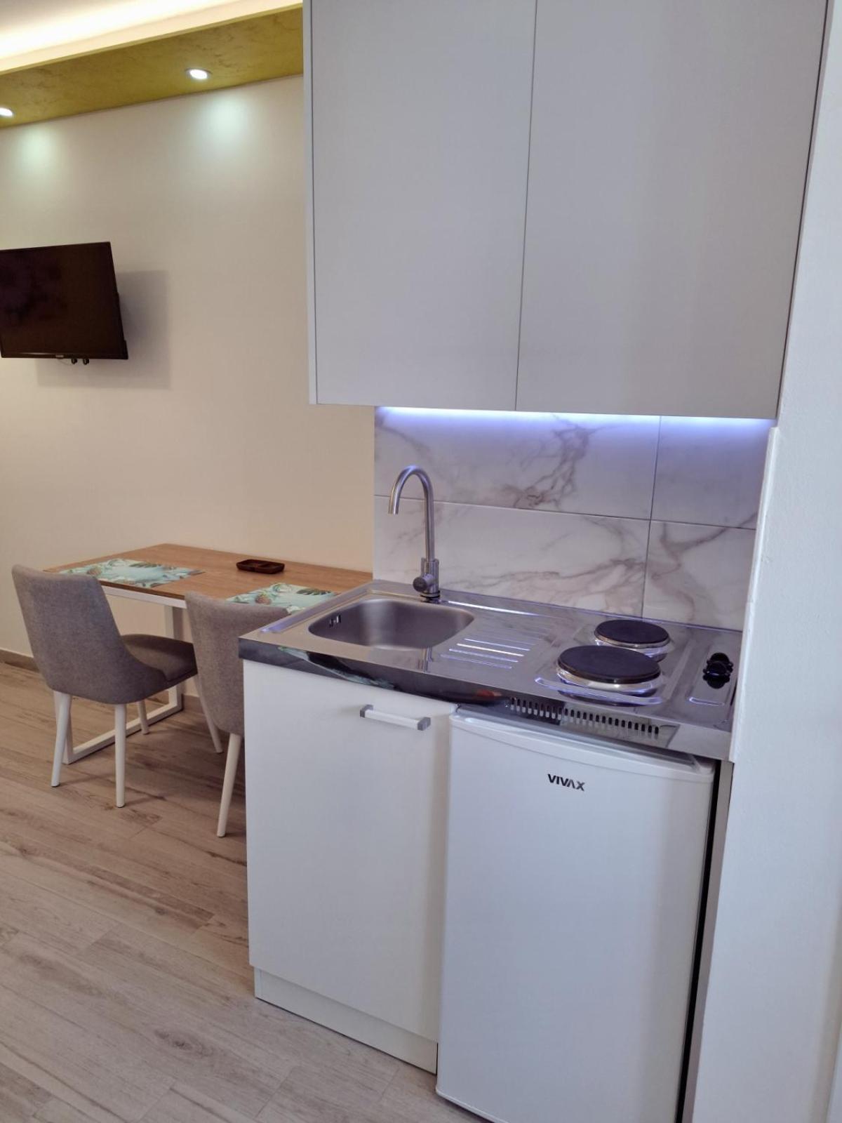 Cozy Apartment Close To Dubrovnik Неум Екстериор снимка