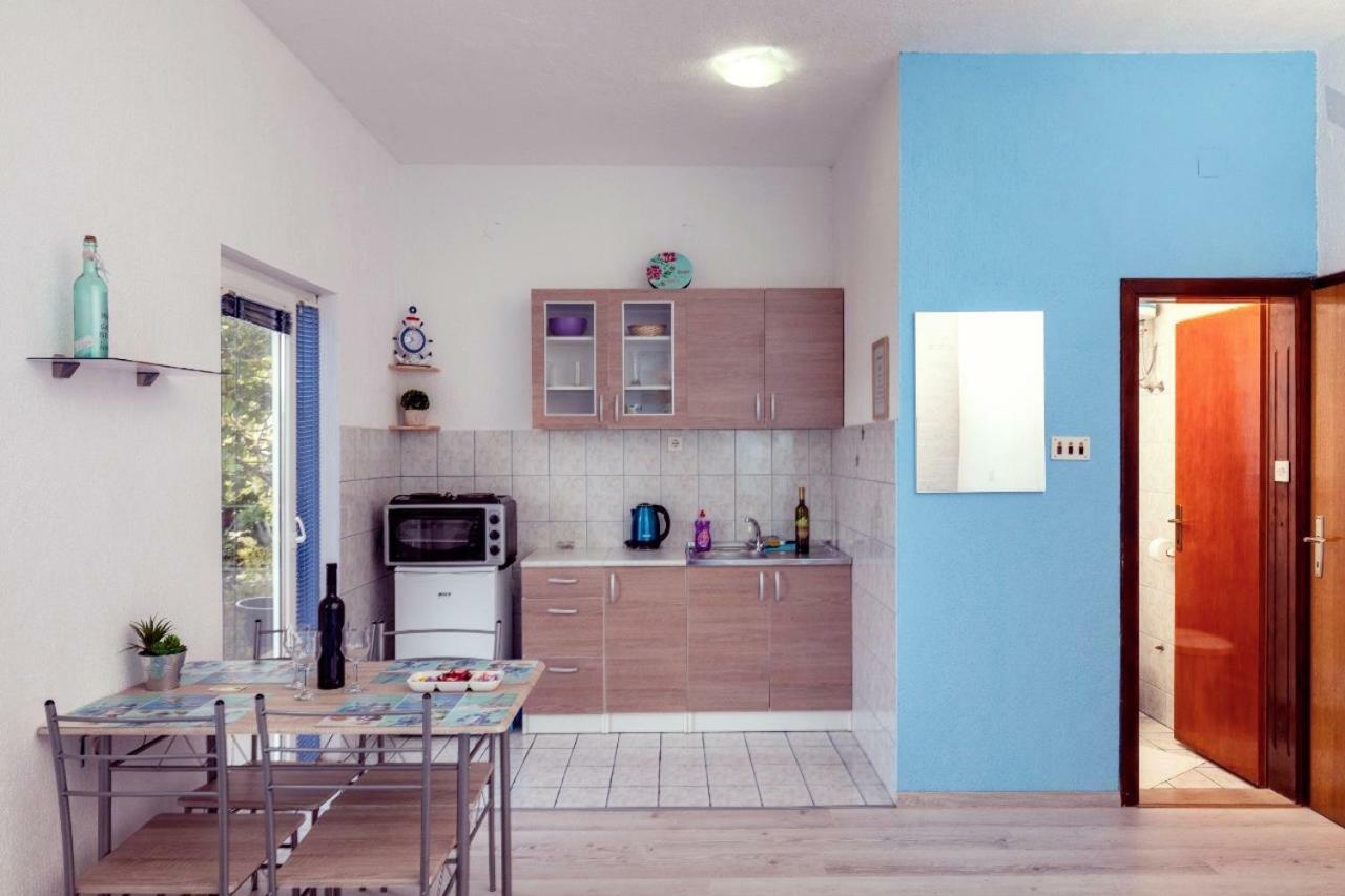 Cozy Apartment Close To Dubrovnik Неум Екстериор снимка